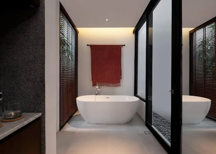 Talisman - Stylish With Rooftop 5 Mins To * 坎古